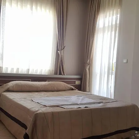 Hotel Lemon 3*
