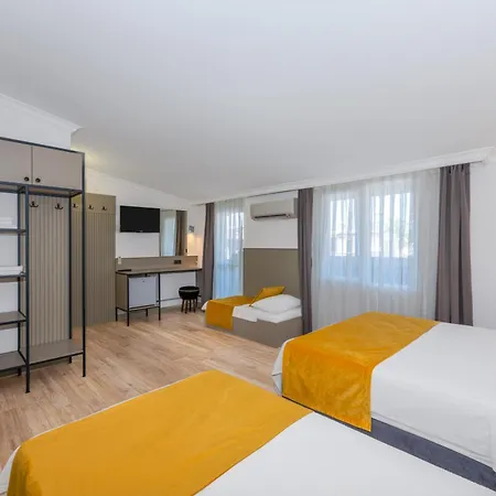 Lemon Hotel 3*