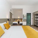 Lemon Hotel 2*