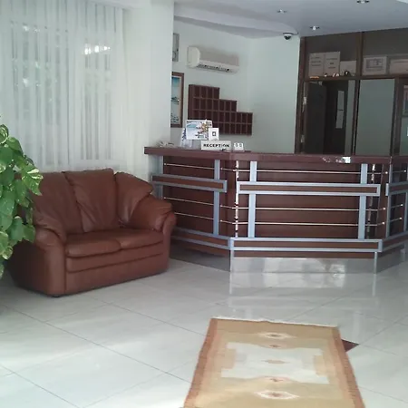 Otel Lemon 2*